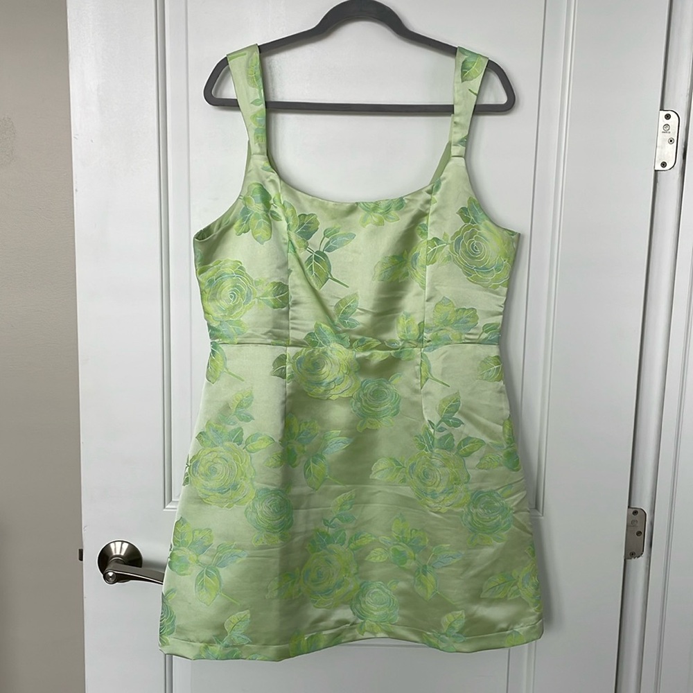 Satin floral pale green dress
